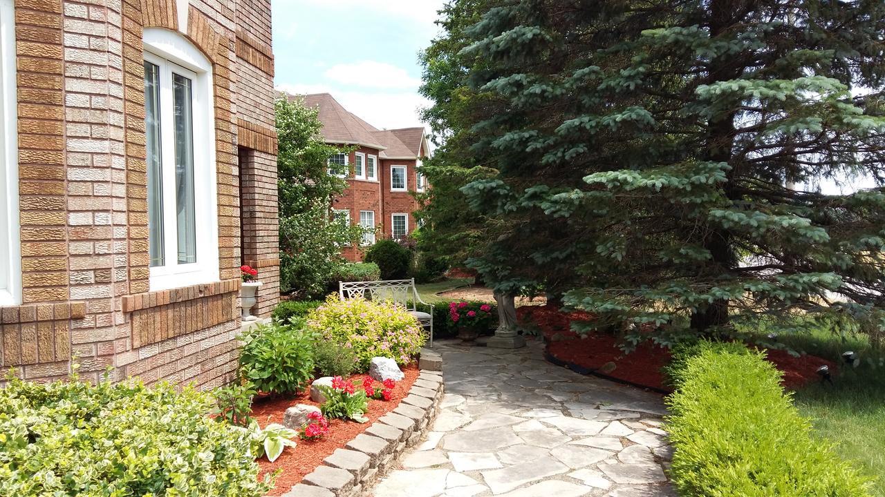 Molly'S Retreat B And B Orangeville Exterior foto